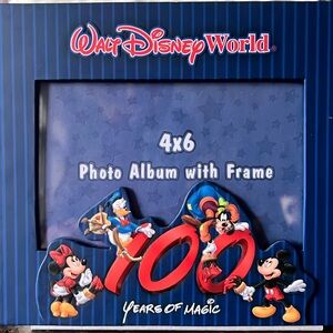 Walt Disney World Photo Album.
